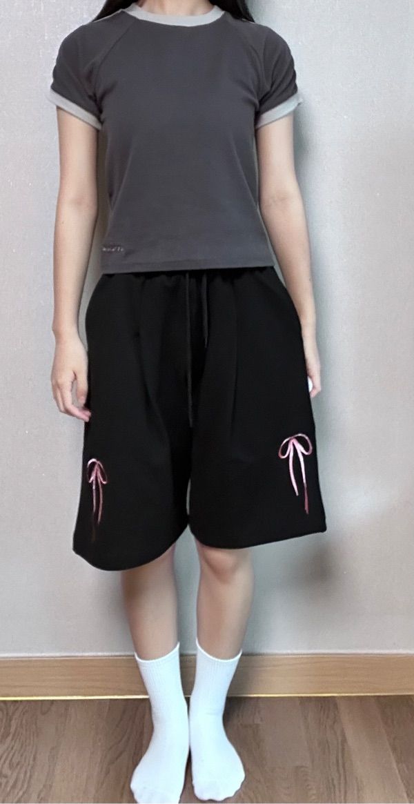 【AMBLER】 Ribbon shorts Bermuda one tuck sweat shorts MUSINSA | AMBLER Ribbon shorts Bermuda One Tuck Sweat Shorts