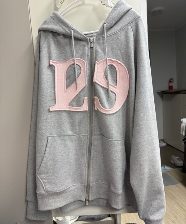 MUSINSA公式 | ILLIGO 129 Logo Patch Hood Zip-Up Light Gray