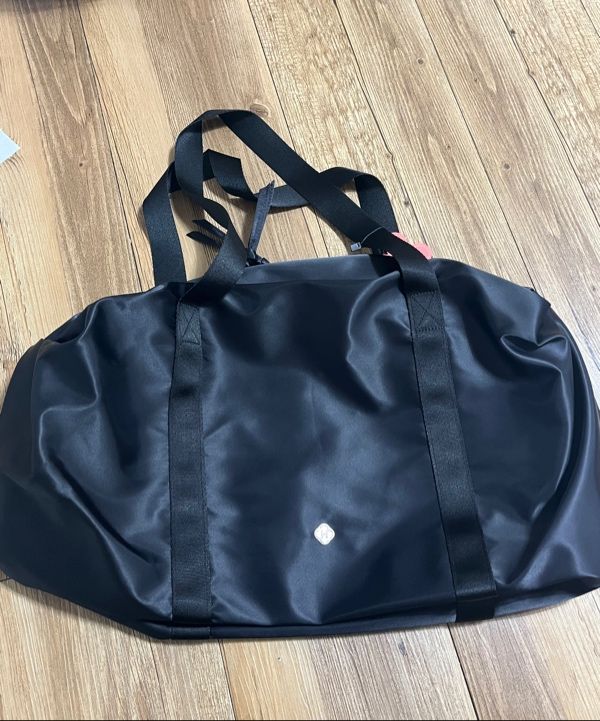 MUSINSA公式 | HEEARI Aurora Shirring Duffle Big Bag_Ivory