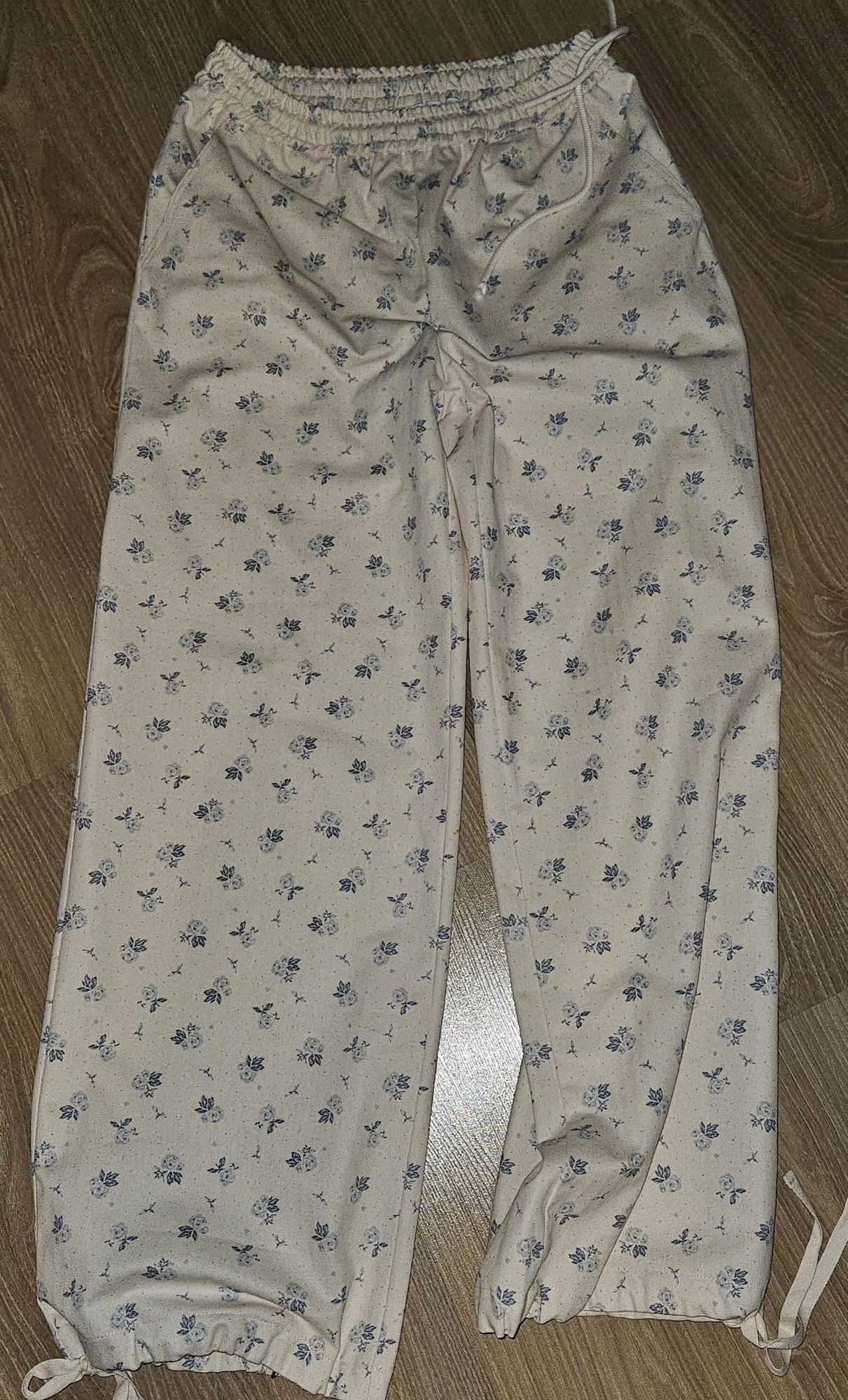 パンツ OHESHIO FLORAL CARPENTER PANTS, CREAM MUSINSA公式 | OHESHIO FLORAL CARPENTER PANTS, CREAM