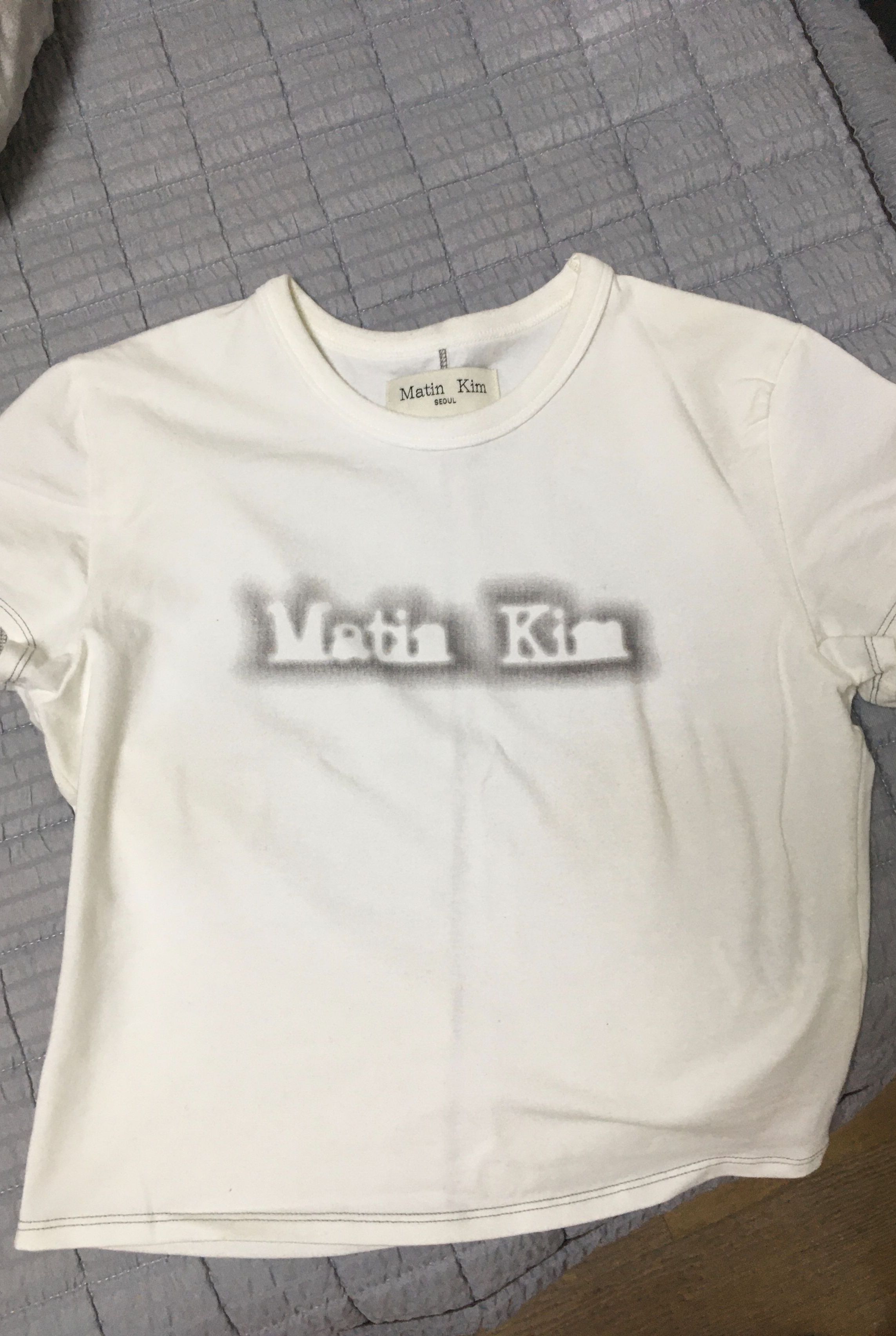 ●Matin Kim●MATIN SHADE LOGO TOP IN WHITE Matin Kim Matin Shade Logo Top In White | Basic Tees for