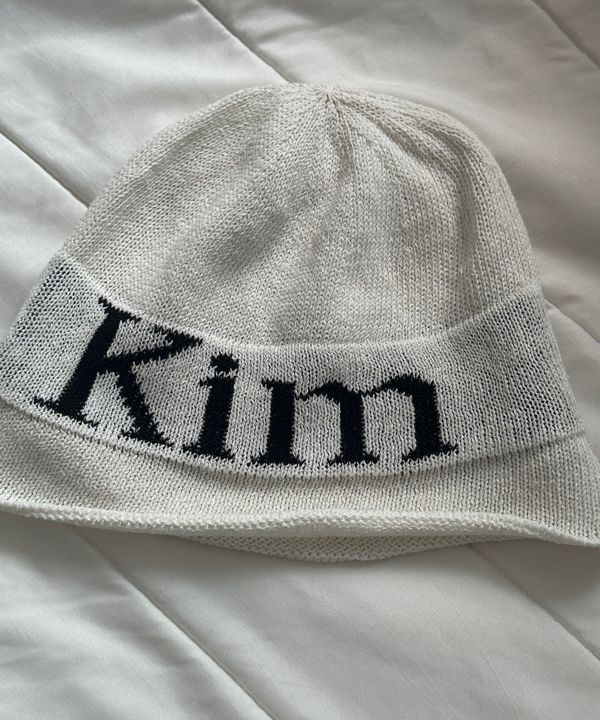 MUSINSA公式 | MATIN KIM LOGO LINEN SHORT BEANIE IN WHITE
