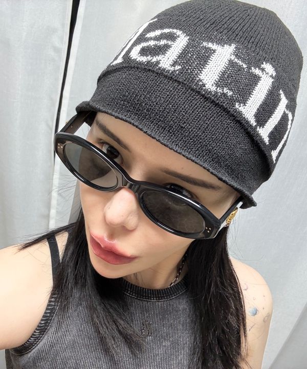 MUSINSA公式 | MATIN KIM LOGO LINEN SHORT BEANIE IN BLACK