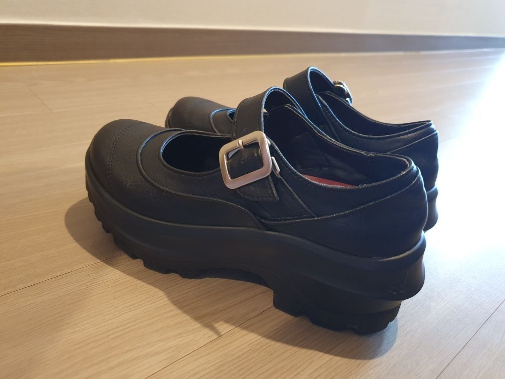 MUSINSA | YASE [ENTRY] Cowhyd Platform MeriJane