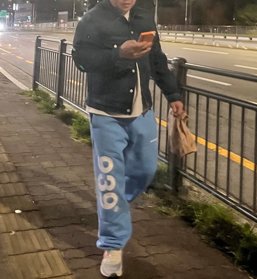 ◆ARCHIVE BOLD◆ 939 BLUR SWEAT PANTS LEMON AB24SPSW004LM MUSINSA | ARCHIVE BOLD 939 LOGO SWEAT PANTS (LEMON)