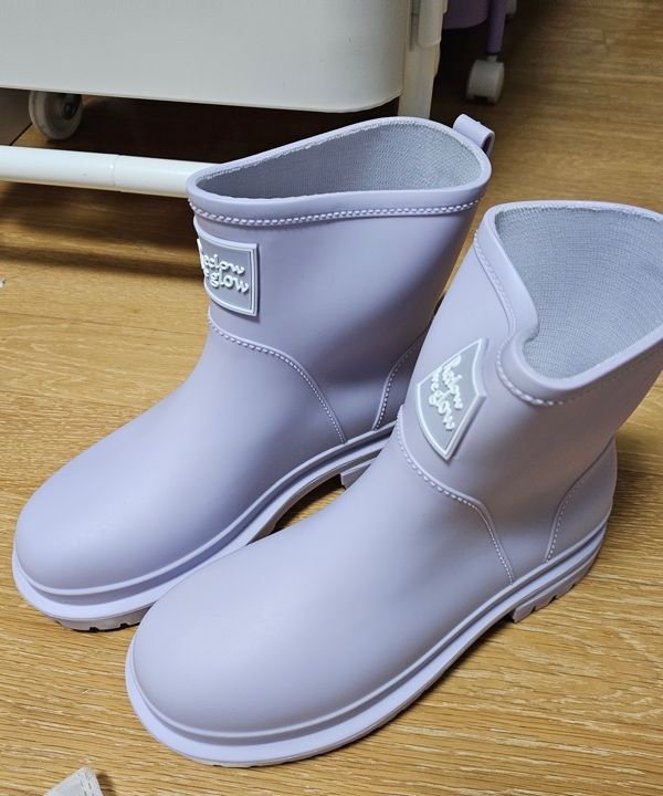 MUSINSA | RECLOW RC RE-RAIN BOOTS IVORY