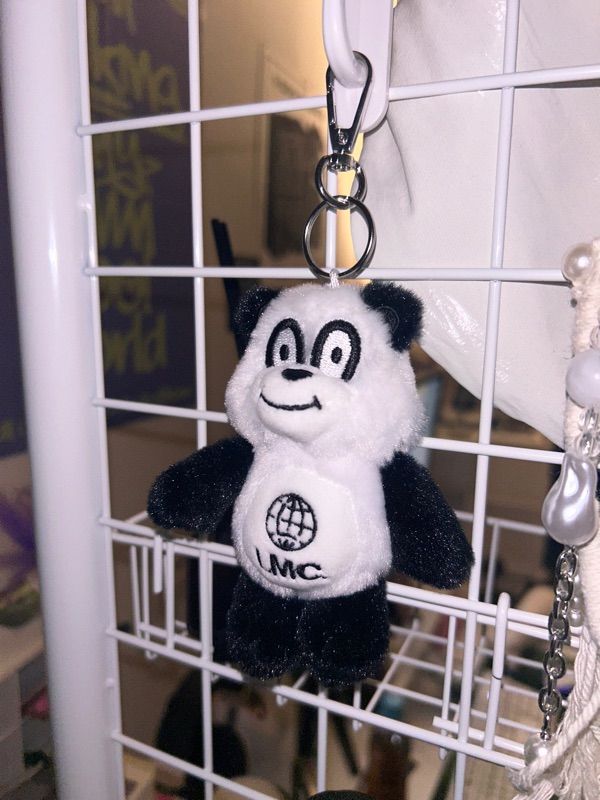 MUSINSA公式 | LMC BEAR KEYRING black