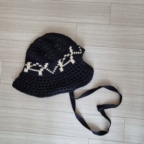 [VARZAR] VA Digital Logo Punching Bonnet Hat BK / 税込み VA Digital Logo Punching Bonnet Hat / Black - VARZAR | 60