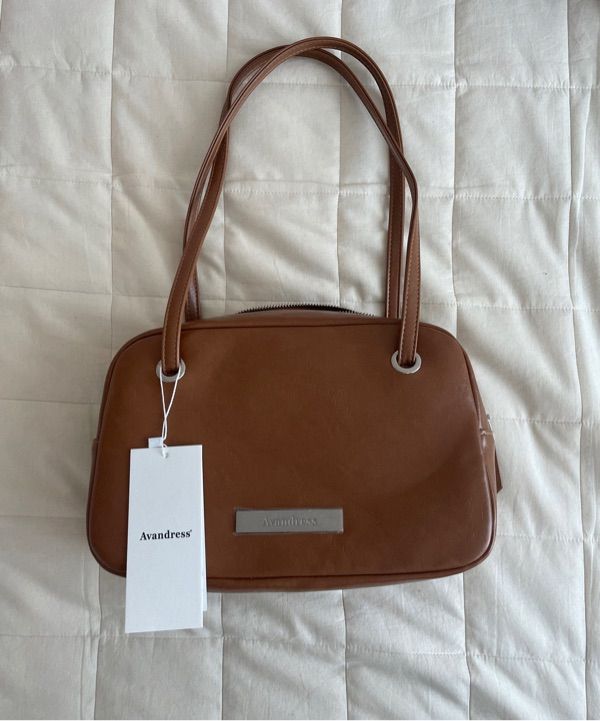 MUSINSA | AVANDRESS Semi Square Shoulder Bag - 8COL