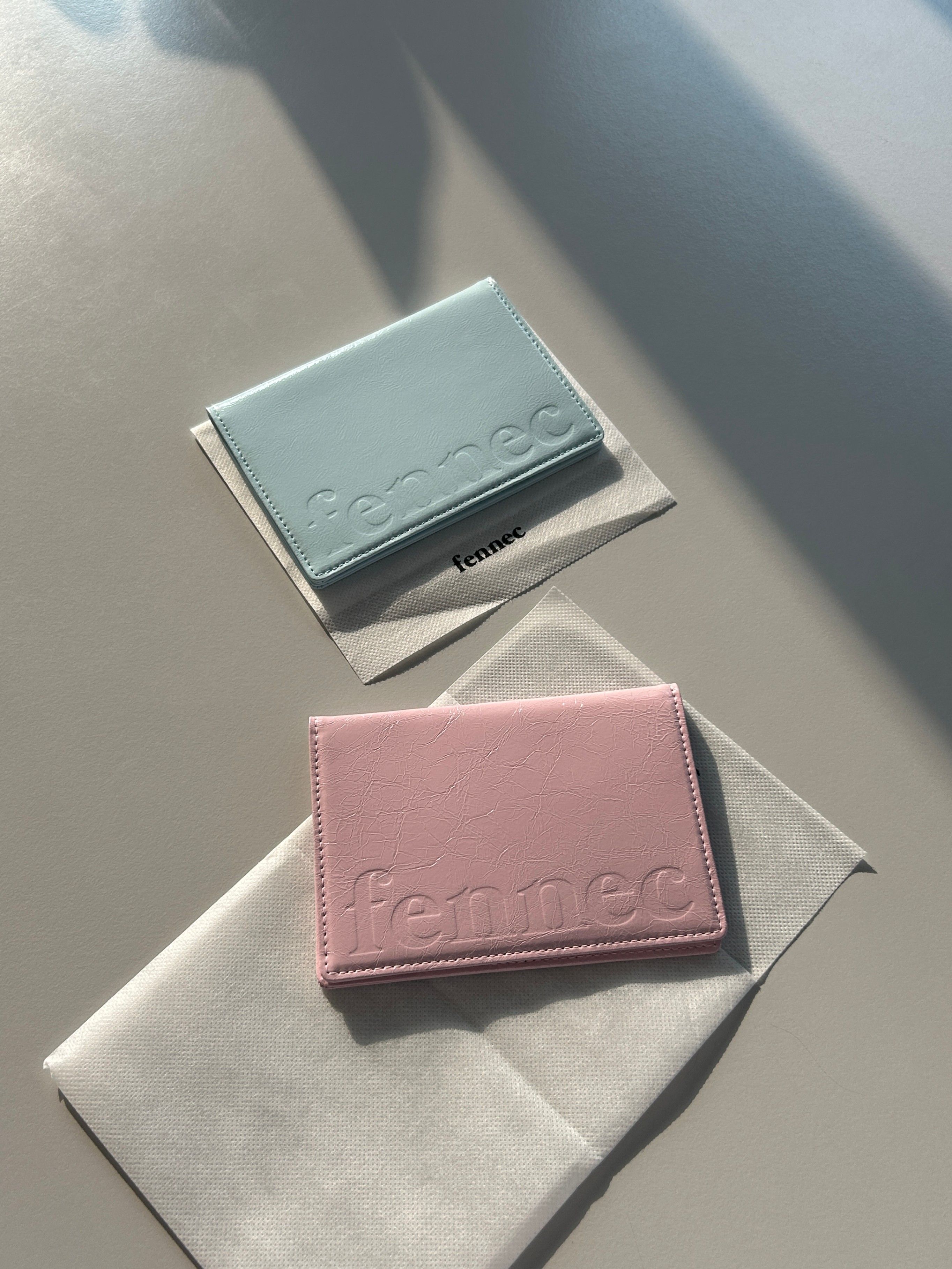 折りたたみ財布 FENNEC CRINKLE PASSPORT CASE SILVER FM2PK11SIF MUSINSA | fennec CRINKLE PASSPORT CASE - SILVER