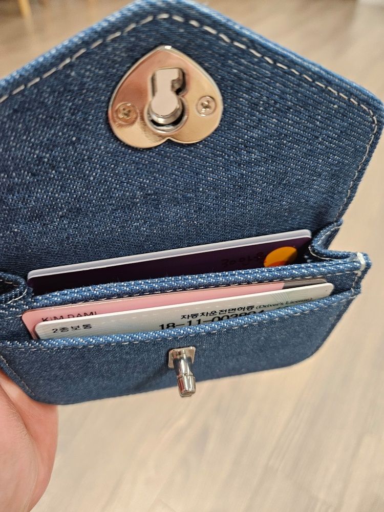 MUSINSA | LEMASQUE Heart Lock Compact Business Card Wallet