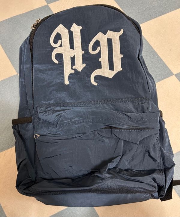 MUSINSA公式 | HOODHOOD HD Applique Nylon Backpack Navy