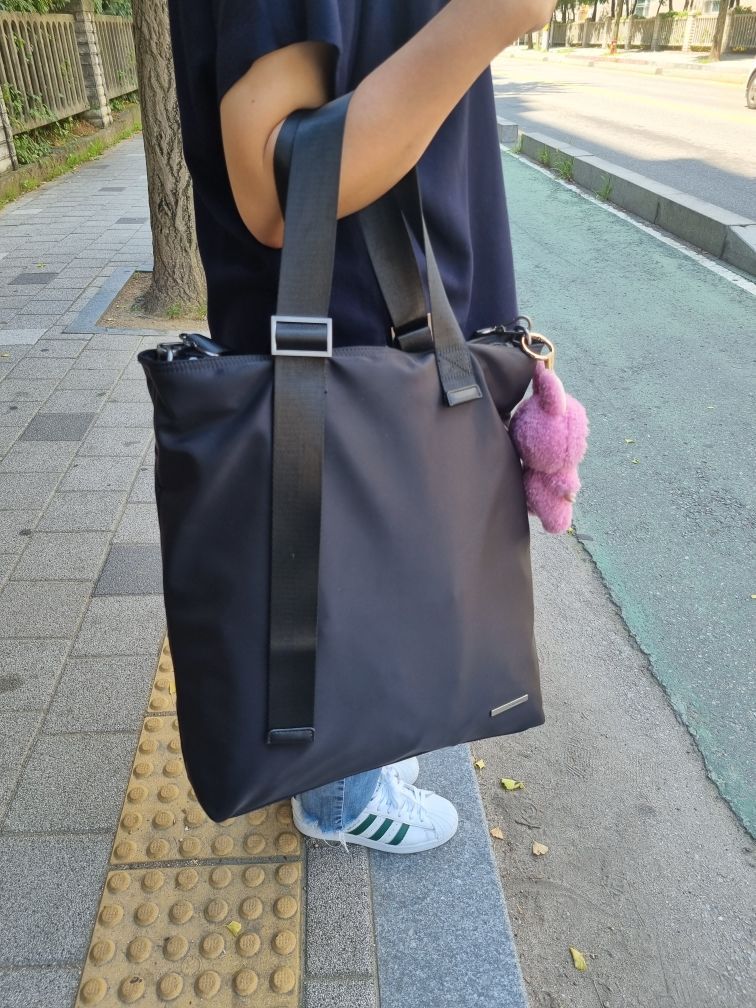 ★韓国人気★COVERNAT★AUTHENTIC NYLON 2WAY TOTE BAG ☆韓国人気☆COVERNAT☆AUTHENTIC NYLON 2WAY TOTE BAG