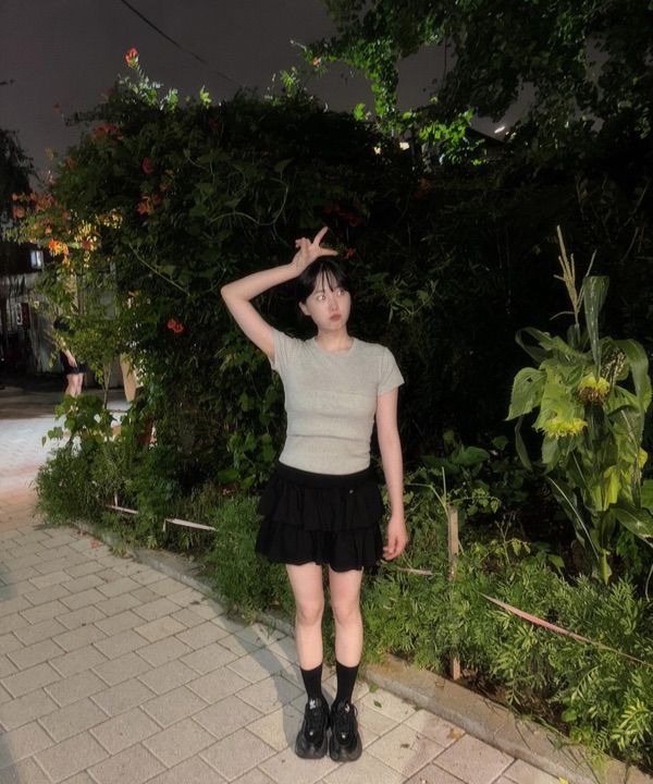 ★25SS新作★RONRON★KNOT BUSTIER 2 WAY SHORT SLEEVE T SHIRT MUSINSA | RONRON KNOT BUSTIER 2 WAY SHORT SLEEVE T SHIRT GREY