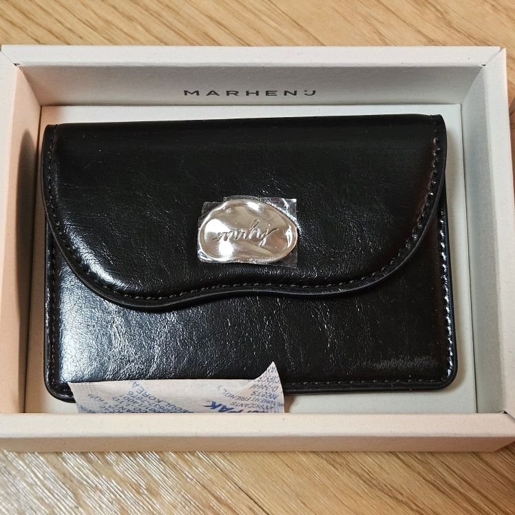 ◆MARHEN.J◆ Aurora J accordion card wallet MJ1254421 MARHEN.J Aurora J Card Wallet A convenient design with three