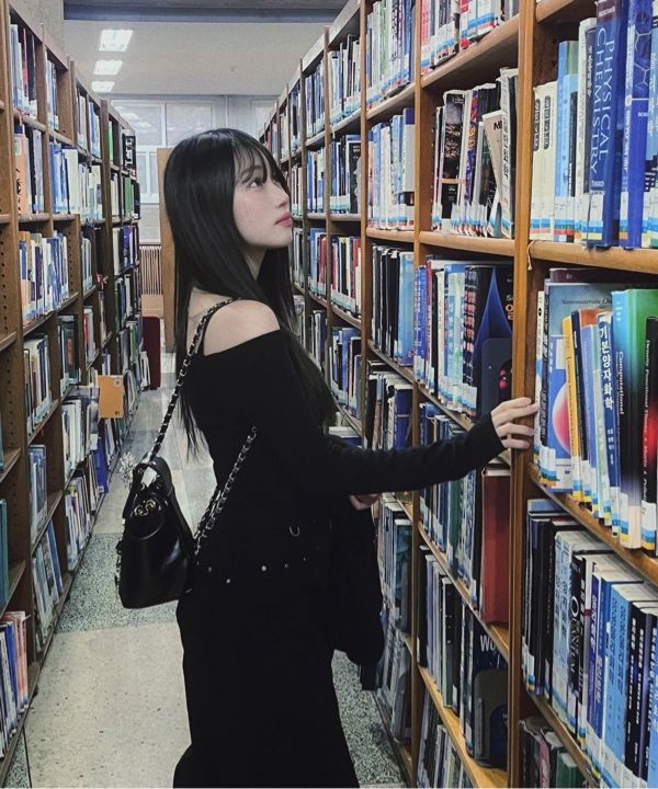 MUSINSA | ANOETIC HEART CORSAGE BACKPACK_BLACK