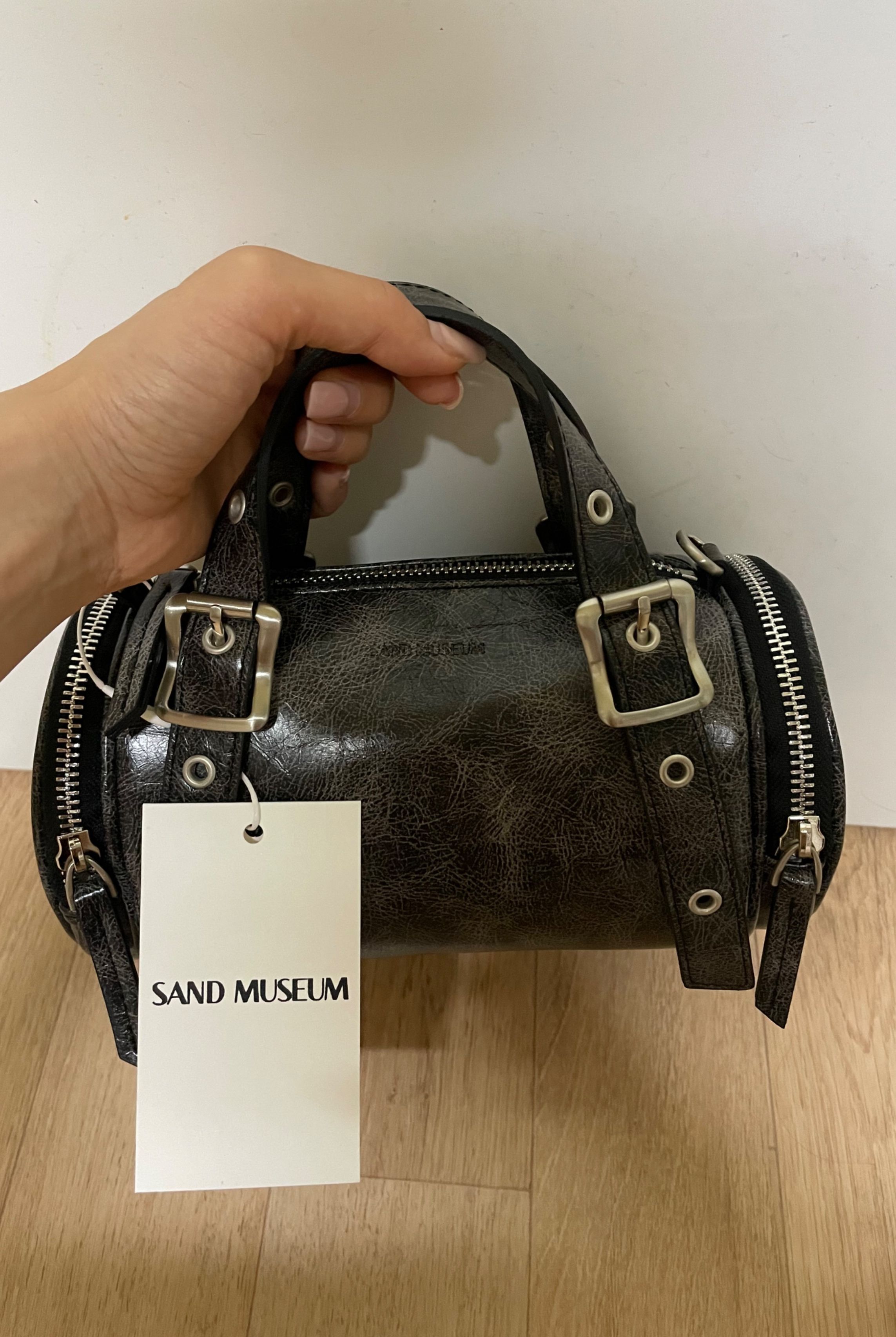 ☆SAND MUSEUM☆ FATIGUE BAG Crack Black SM1A0018 MUSINSA公式 | SAND MUSEUM OAK BAG MINI [Crack Black]
