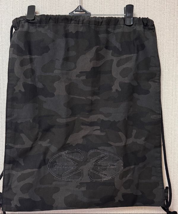 バッグ ERTR Symbol Gymsack (Black Camo) MUSINSA公式 | ERTR Symbol Gymsack (Black Camo)