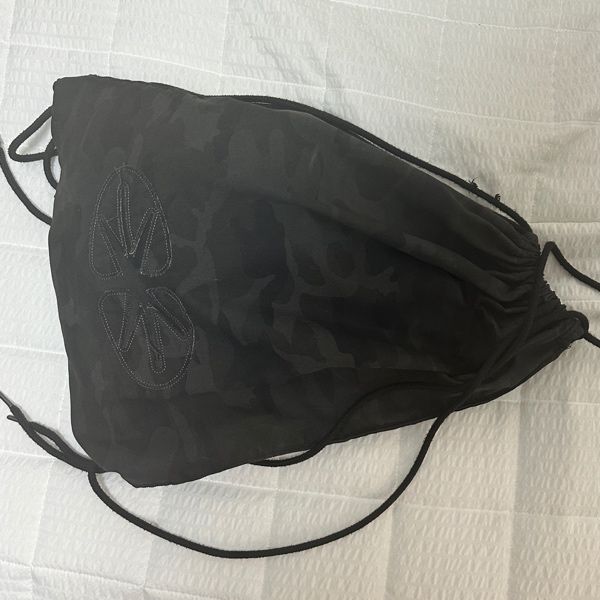 バッグ ERTR Symbol Gymsack (Black Camo) MUSINSA公式 | ERTR Symbol Gymsack (Black Camo)
