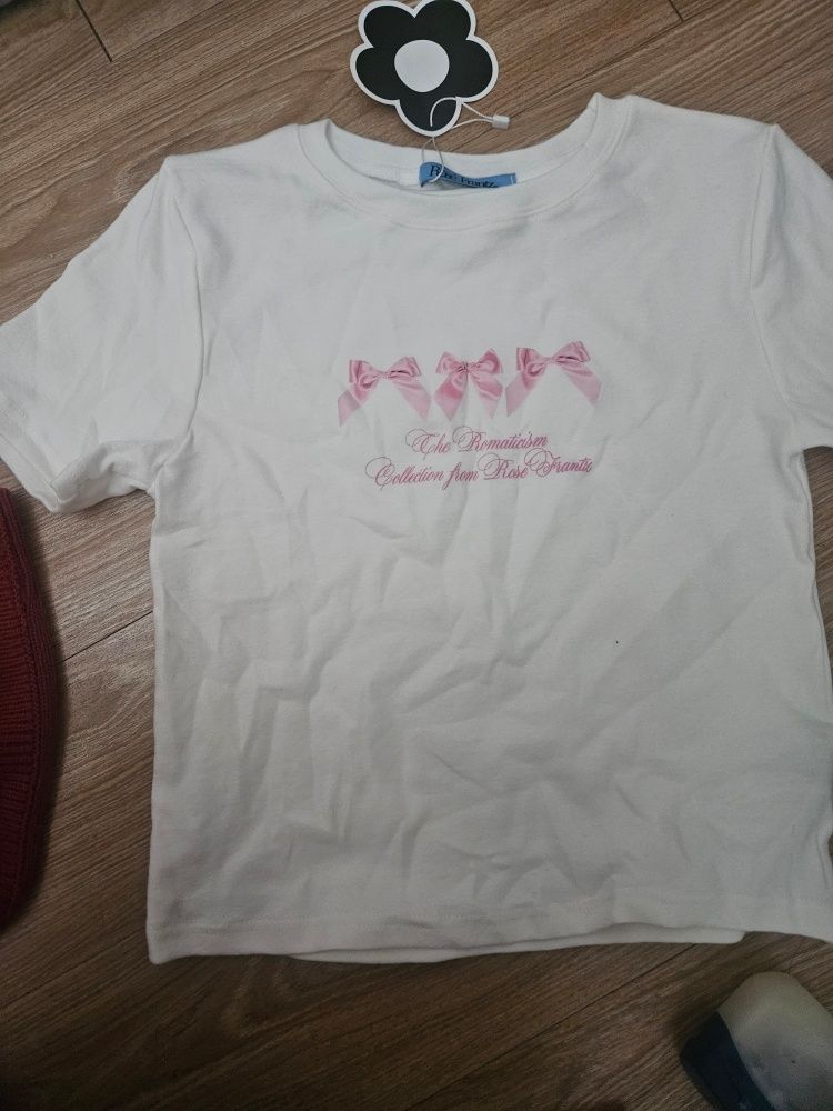 MUSINSA | ROSÉ FRANTZ Ribbon Lettering T-shirt [White]