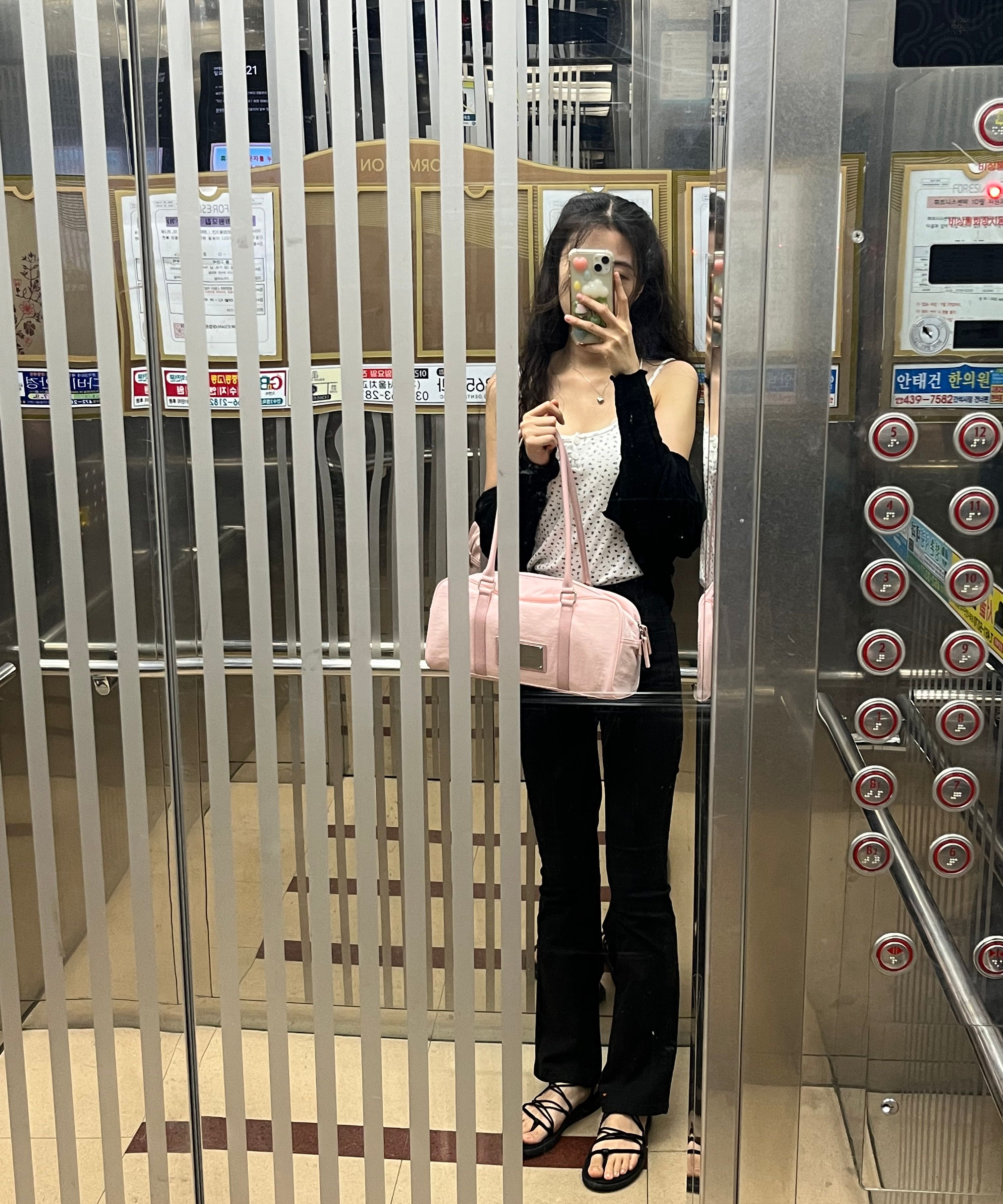 トートバッグ [MATINKIM]sporty tote bag in light pink MUSINSA | MATIN KIM SPORTY TOTE BAG IN LIGHT PINK