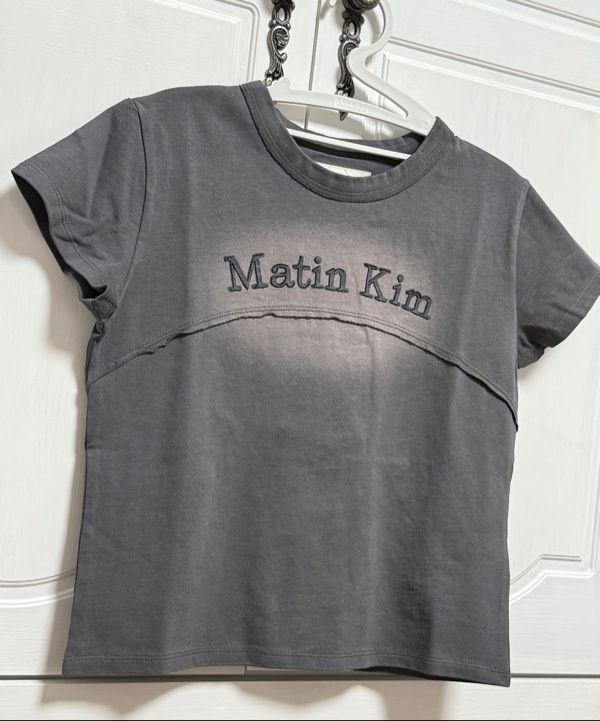 MUSINSA | MATIN KIM PIGMENT CUT OUT LOGO CROP TOP IN SMOKE PINK