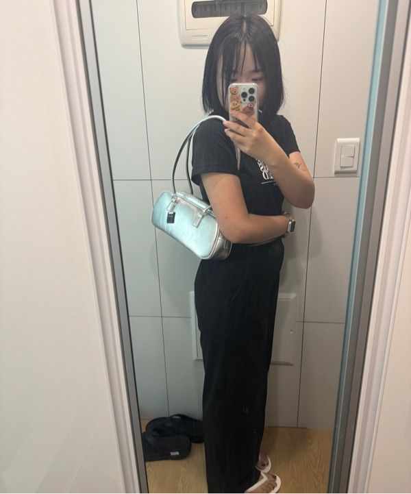 ☆MUCENT☆ Roman Crack Keyring Leather Shoulder Bowling Bag Roman Crack Keyring Leather Shoulder Bowling Bag (Black