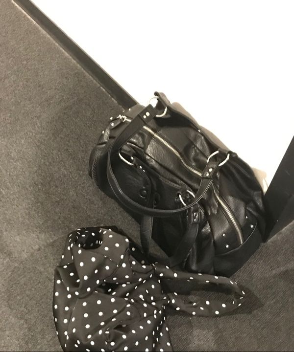 ASON BONITA BIG BAG BLACK threetimesバッグ ASON BONITA BIG BAG BLACK threetimesバッグ - メルカリ