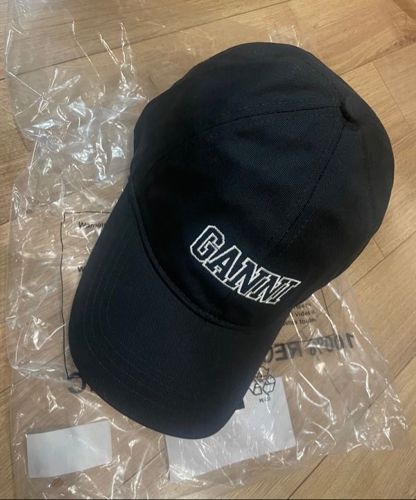 MUSINSA | GANNI Logo Ball Cap - Frost Grey / A5270523