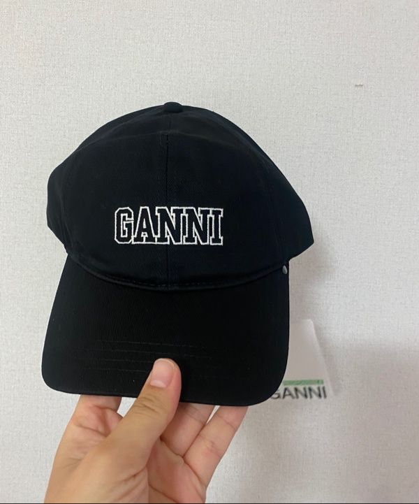 ★Ganni★ Logo Ball Cap Frost Grey A6302523 A6302523SS25 Ganni logo frost grey hat grey embroidery | Pipe and Row