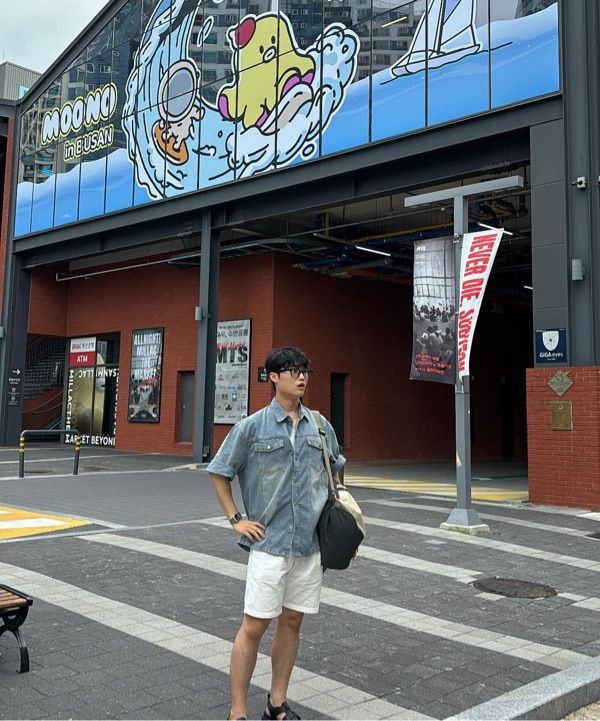 MUSINSA公式 | MUCENT Country roll-up denim short-sleeved