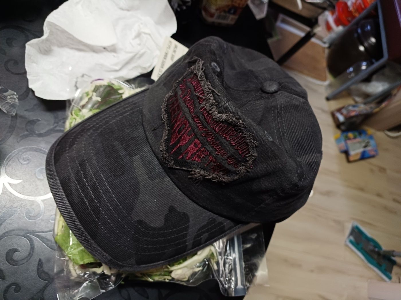 MUSINSA | GUBIN Camo Damage Embroidery Ball Cap