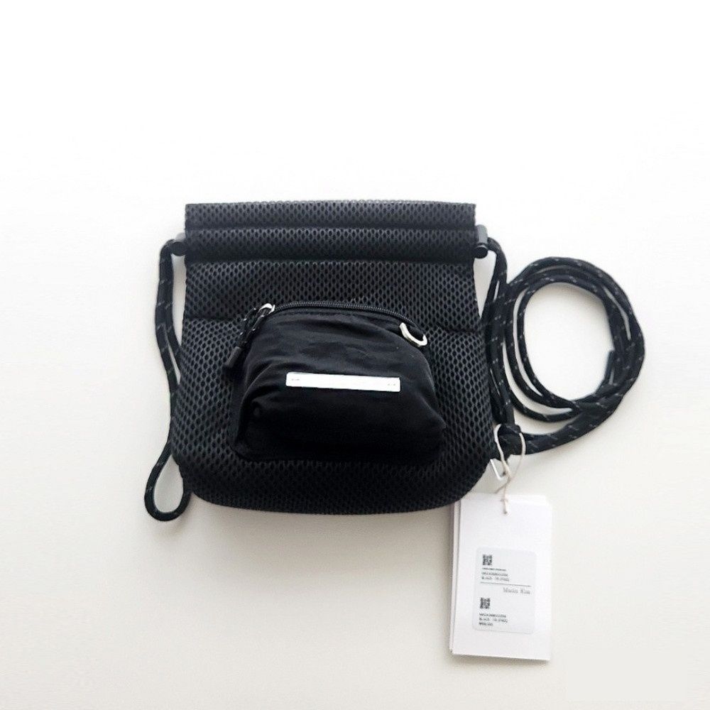 Matin Kim★韓国大人気 *NEW* CARGO MESH CROSS BAG 3COLOR 5982308788.g_300-w-st_g.jpg