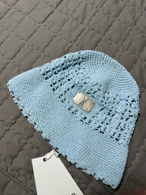 ★VARZAR★ VA Plate Crochet Bucket Hat Sky Amazon.co.jp: VA Plate Crochet Bucket Hat Sky : ファッション