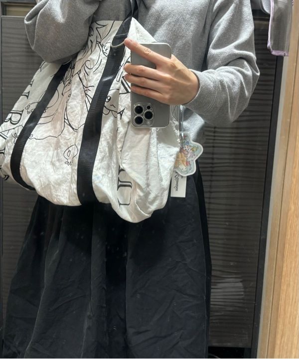 MUSINSA公式 | YOUTHBATH YB x Oliwa Reversible Big Bag_WHITE