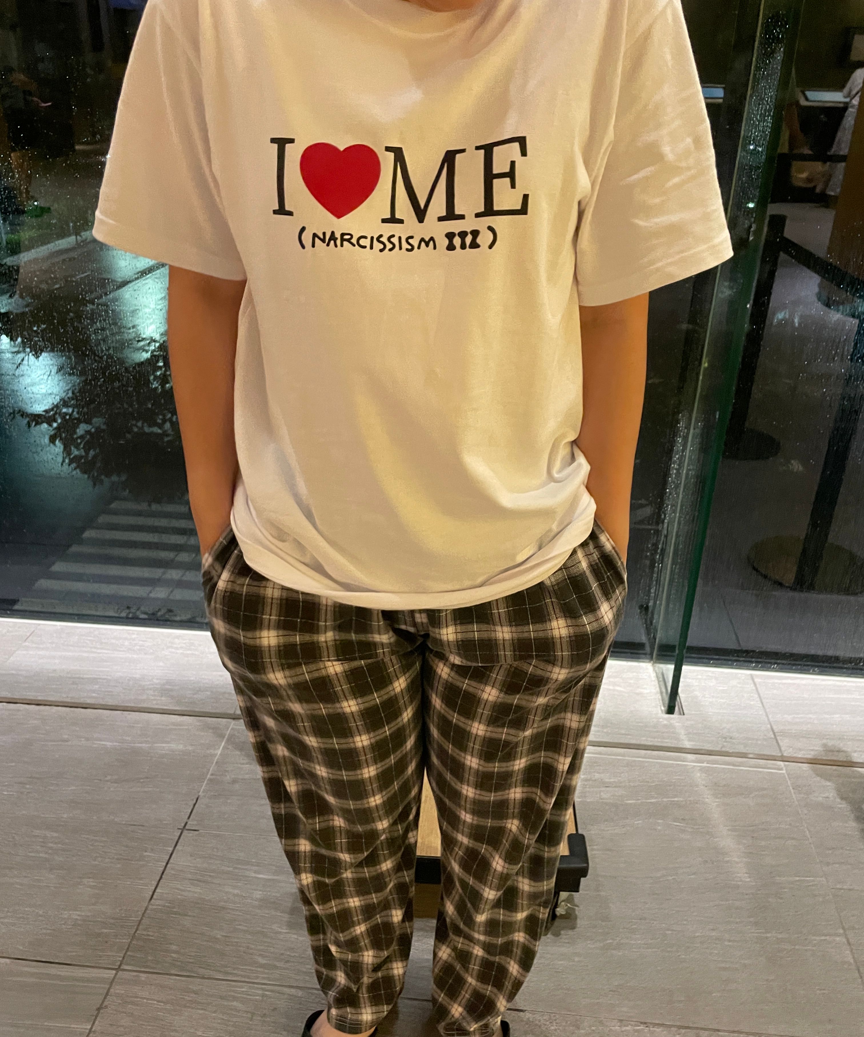 MUSINSA | ITZAVIBE NARCISSISM&ITZ* I LOVE ME T SHIRT