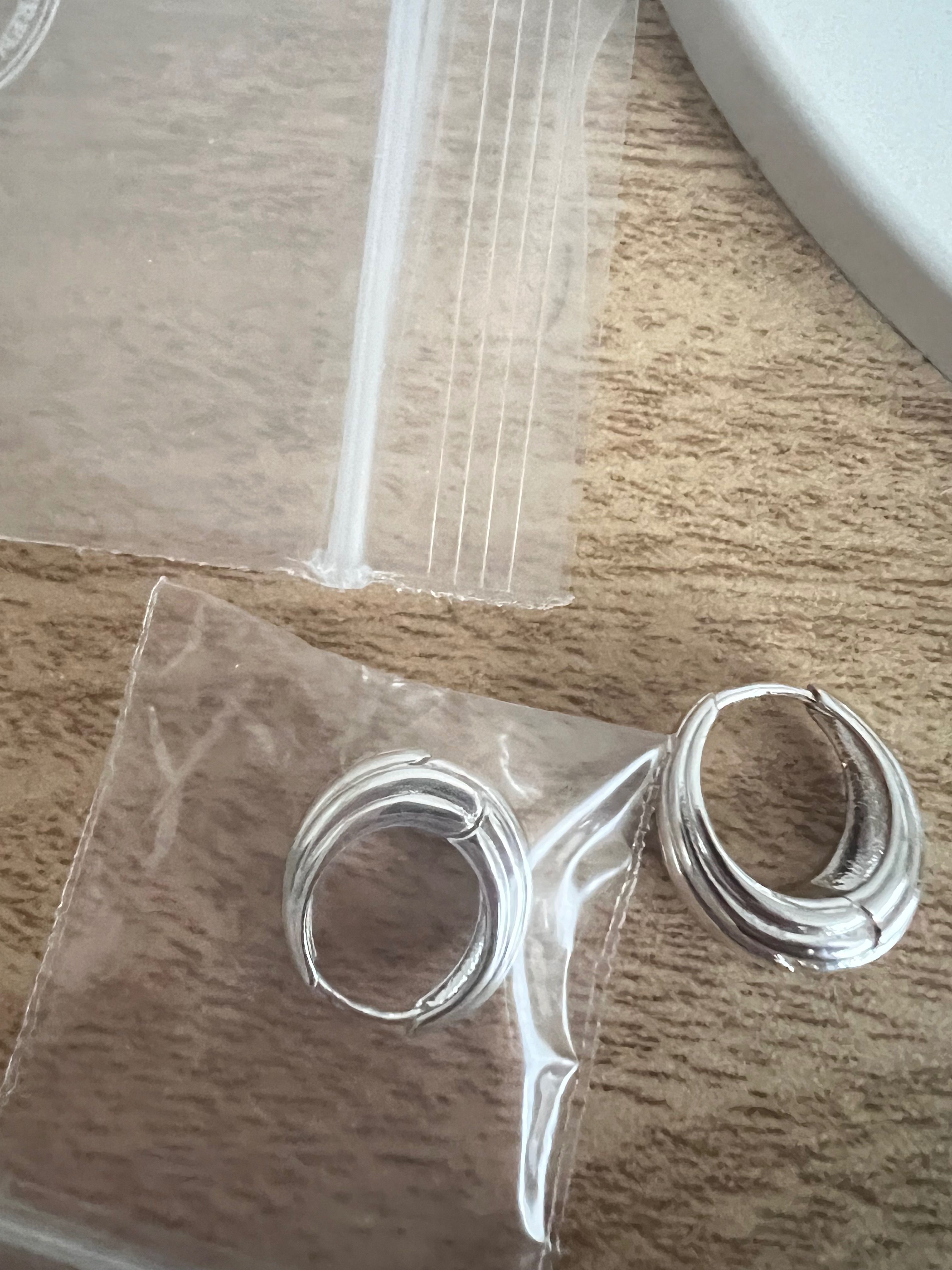 ☆TATIANA☆ Dew Hoop Earrings EC3106 MUSINSA | TATIANA Dew Hoop Earrings EC3106