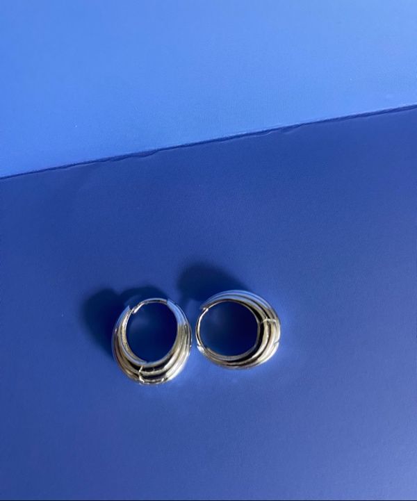 MUSINSA公式 | TATIANA Dew Hoop Earrings EC3106