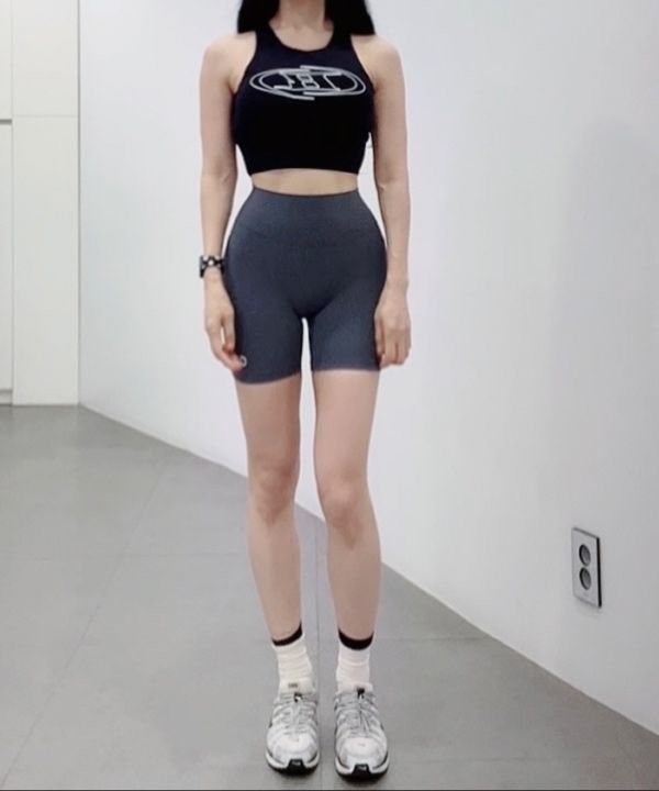STROKE B TANK TOP [BLACK] – BORNTOWIN JAPAN EC-shop