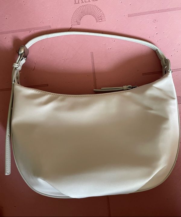 ★Archivepke★Luv moon bag★Nylon ivory★韓国★大人気★ MUSINSA公式 | Archivépke Luv moon bag(Nylon ivory)_OVBAX25102IVO