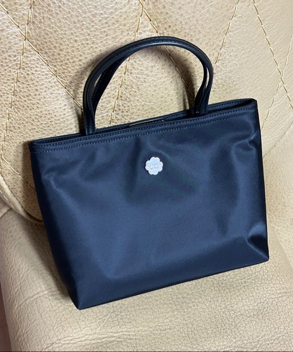 MUSINSA | COVERNAT WOMAN Clover Heart Shasha Mini Tote Bag