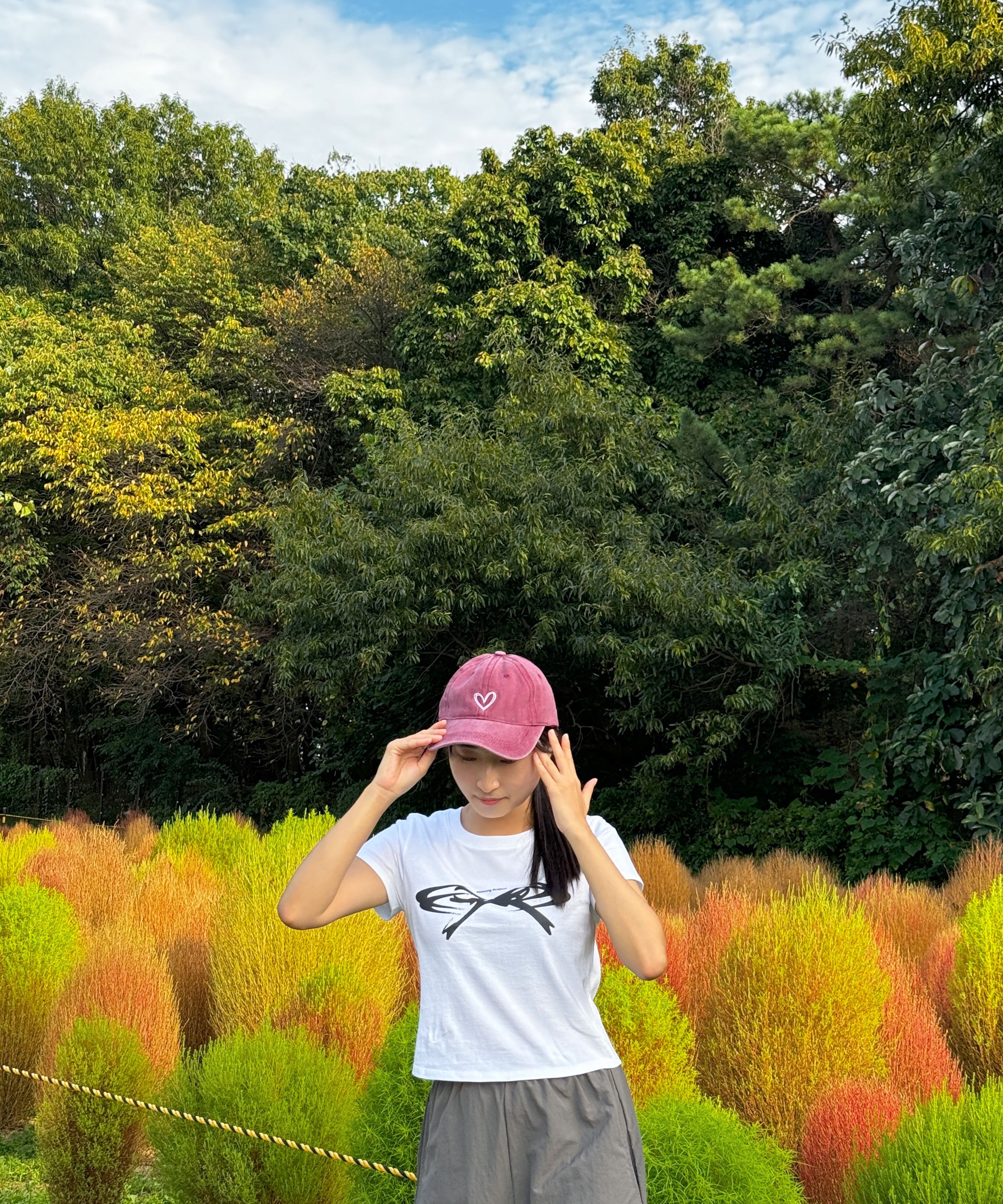 IVEレイ着用[OPENING PROJECT] W CROPPED RIBBON HALF T SHIRT 条件付き数量限定トレカ付き！☆IVE レイ 着用！！【OPENING
