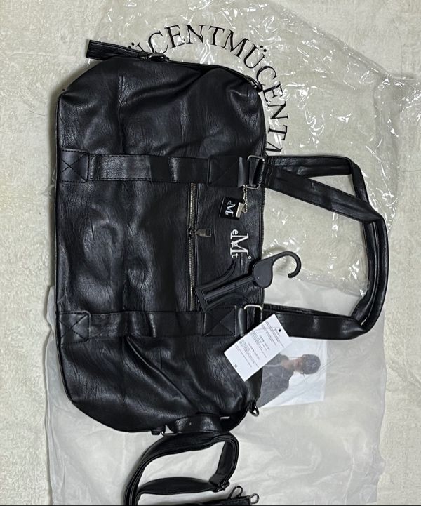 MUSINSA | MUCENT Prime Linkle Leather Tote Bag