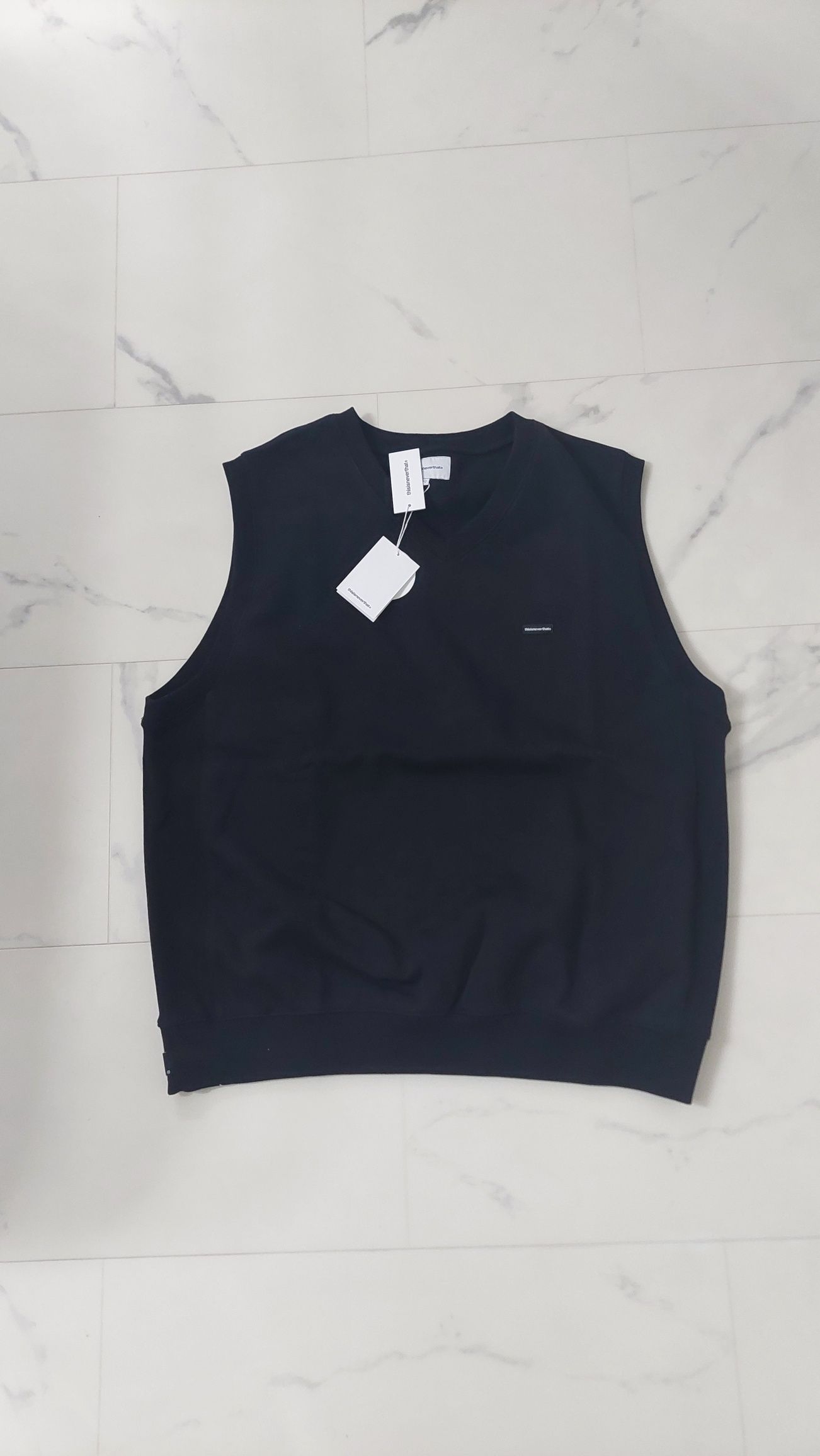 MUSINSA | thisisneverthat® T.N.T. Classic HDP V Neck Vest Navy