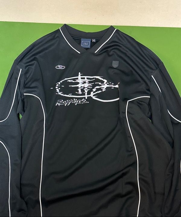 MUSINSA | ROMANTIC CROWN Piping Sports Jersey Vol.2_Black