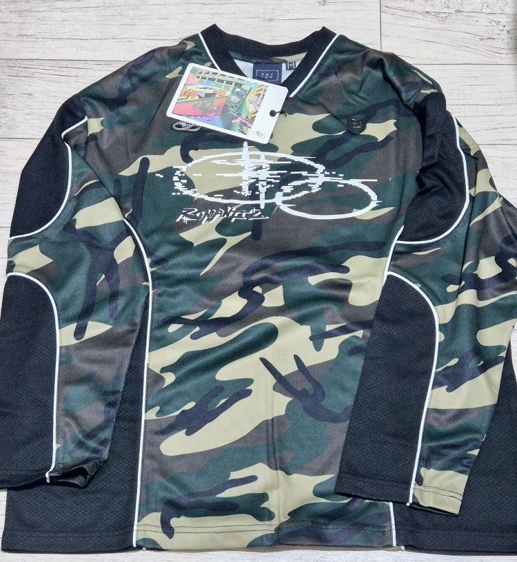 MUSINSA | ROMANTIC CROWN Piping Sports Jersey Vol.2_Black