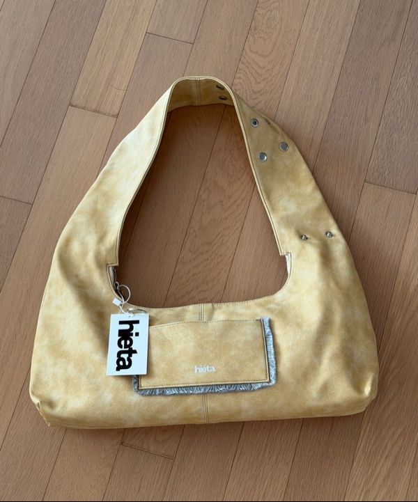 MUSINSA | HIETA Tina / Butter