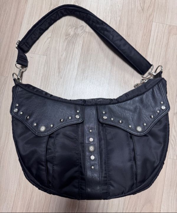 【IUGAMAKARAS】XSONGFIELD STUDDED WESTERN SHOULDER BAG MUSINSA | IUGAMAKARAS [IugamacarasXSongfield] Studded
