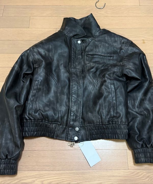 ILLIGO ウォッシュドレザーボンバージャケット 黒 MUSINSA公式 | ILLIGO ウォッシュドレザーボンバージャケットブラック