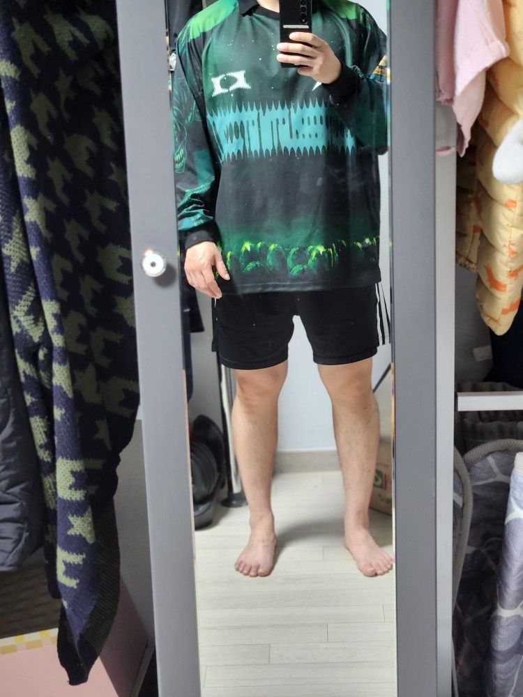 MUSINSA公式 | CRITIC CRITIC x ALIEN EGG ALIEN RACING JERSEY